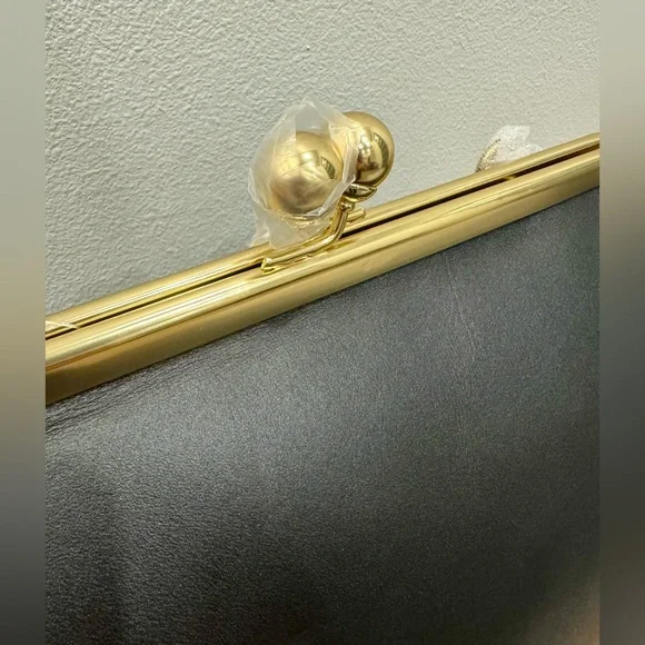 NWT Coach Large Frame Kisslock Bag Black - Picture 2 of 8